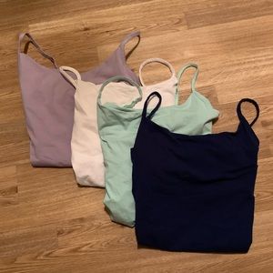 4 Oscar de la Renta camisoles